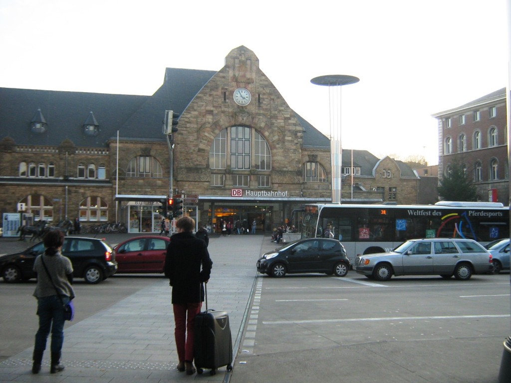 Akwizgran Niemcy Hauptbahnhof